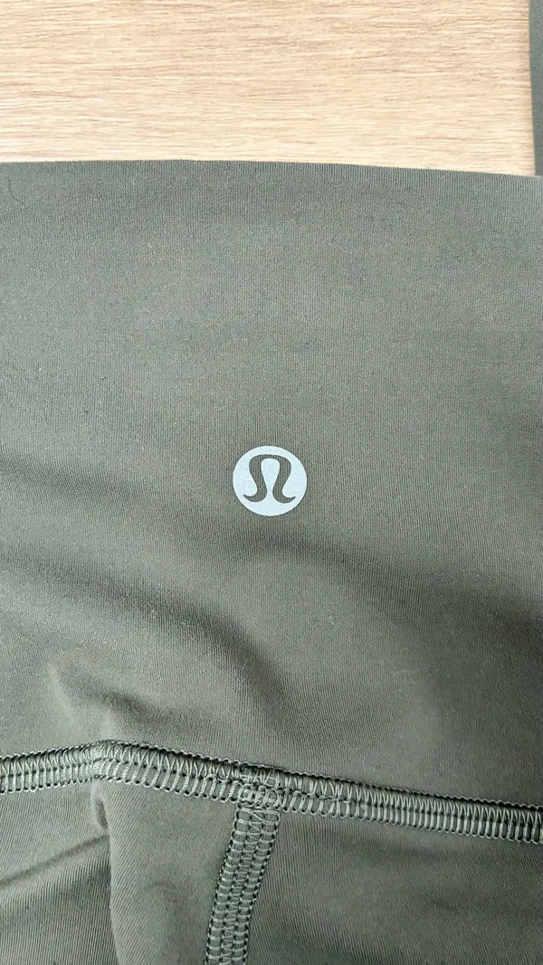 Wunder Under Lululemon Leggings - Image 3