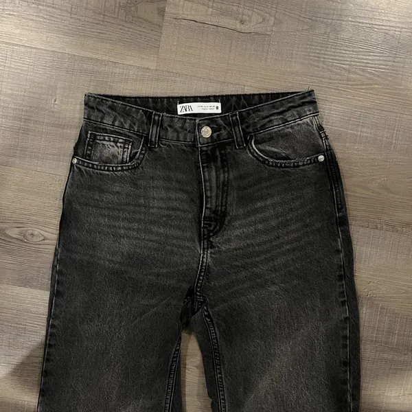 ZARA Black Washed Straight High-Rise Jeans - Image 5
