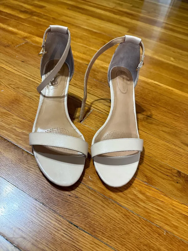 Corso Como kitten heel sandal with ankle strap in nude leather - Image 2