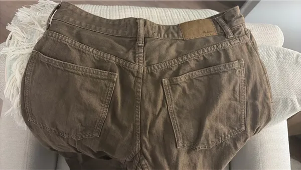 Madewell Darted Barrel Leg Jeans - Image 7