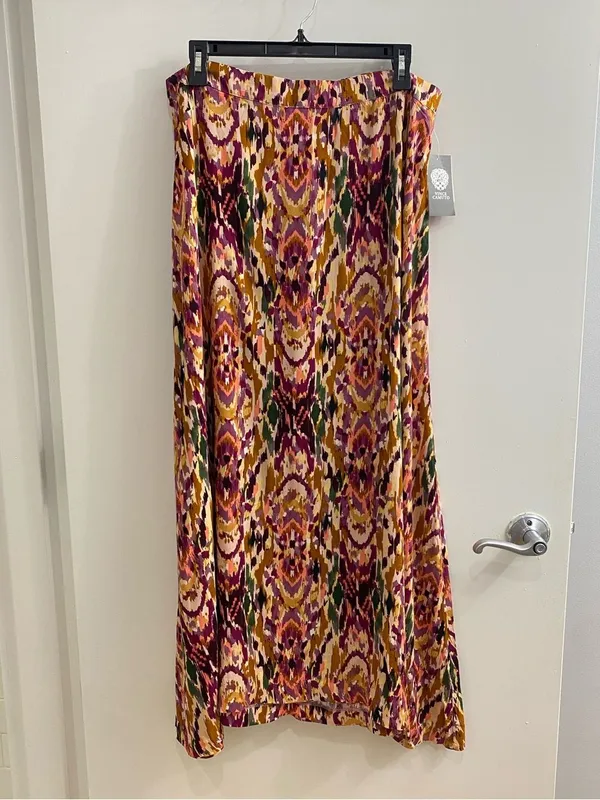 Vince Camuto Boho Ikat Print Maxi Skirt Size L - Image 2
