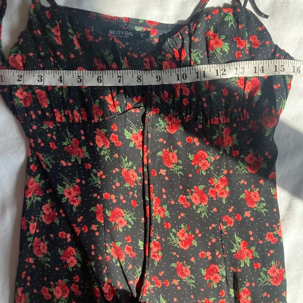 NWT Nasty Gal Bright Floral Ruched Bust Tie Shoulder Mini Dress Size 6 - Image 8