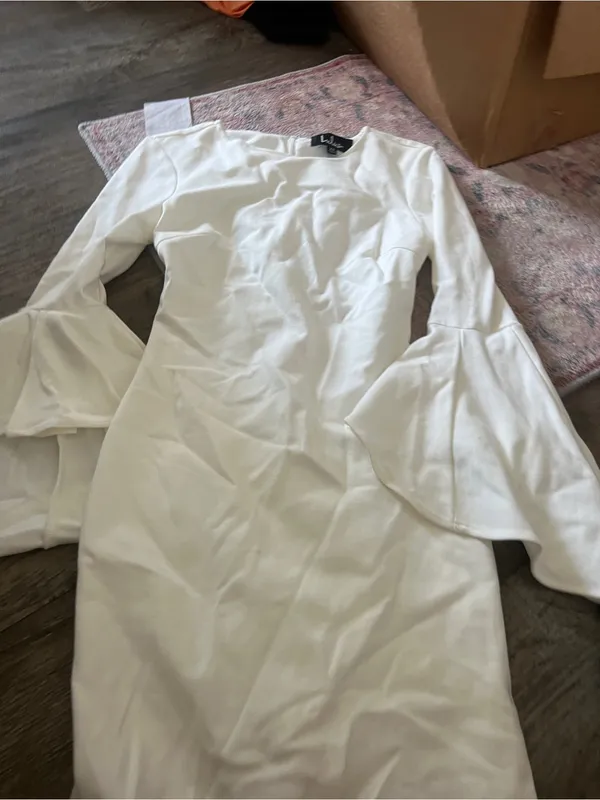 lulus white bodycon bell sleeve dress - Image 9