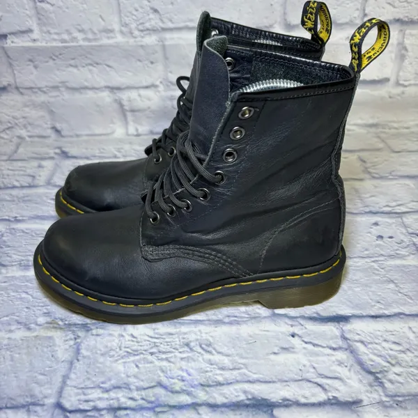 Dr. Martens 11821 leather Black Lace Up Combat Shoes usa 6 EU 37 - Image 2
