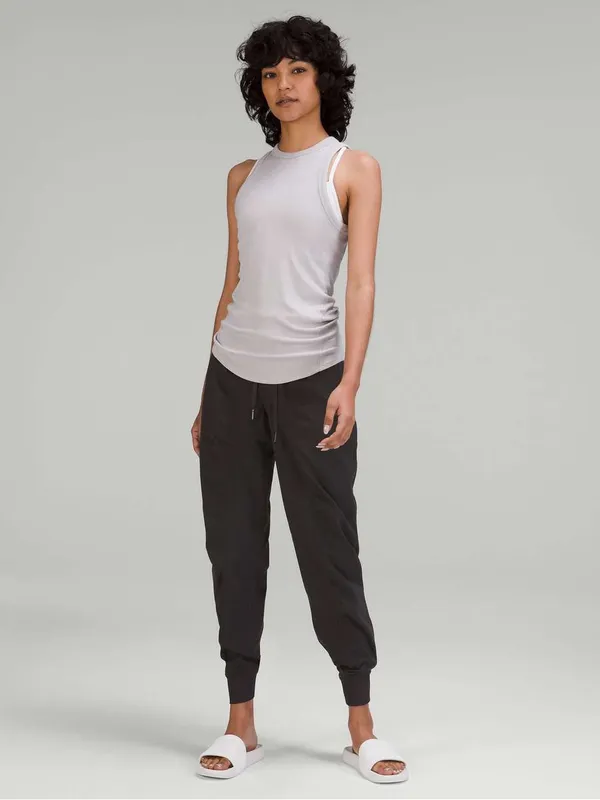 NWT Lululemon Hold Tight Tank Top Chrome Grey Size 2 Ribbed Crewneck - Image 3