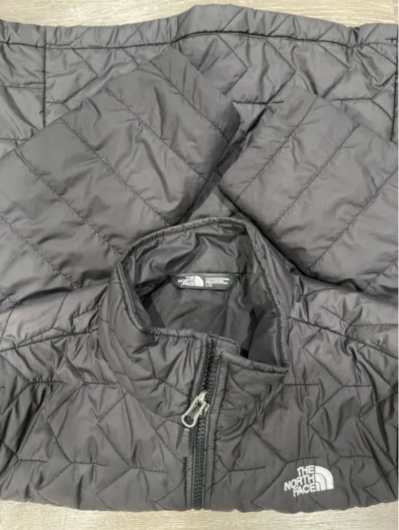 Women’s North Face Jacket Size Large - Image 7