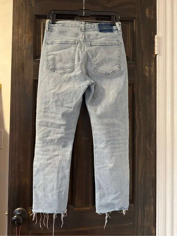 GAP Light Wash Distressed Straight Jeans - Image 4