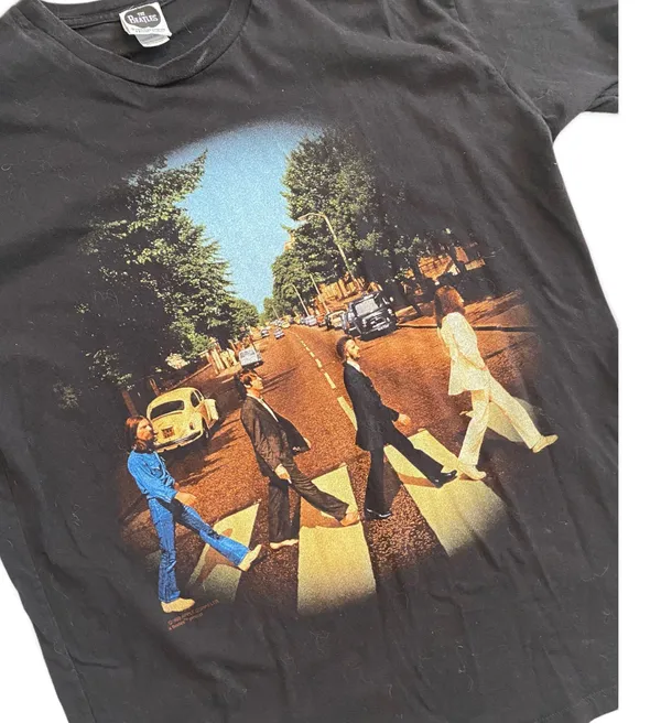 The Beatles Black Short Sleeve Crewneck Graphic T-Shirt Size XLARGE - Image 2