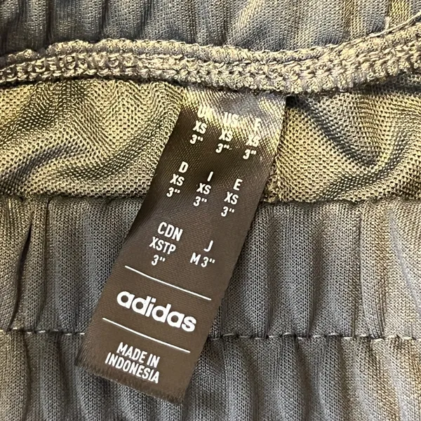 12 | NWT Adidas Pacer Knit High Athletic Running‎ Workout Shorts Grey Womens XS - Image 4
