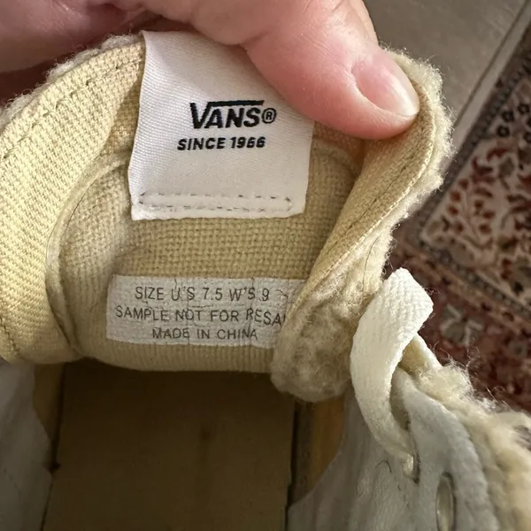 Vans SK8-Hi Tapered Cozy Hug Sherpa High Top Sneakers Women's Size 9 Cream - Image 5