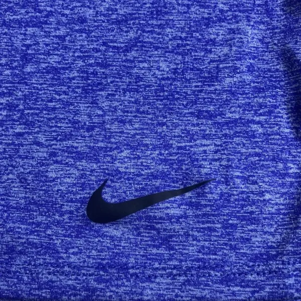 NIKE Dri-Fit women's short sleeve t-shirt Size‎ XS - Image 4