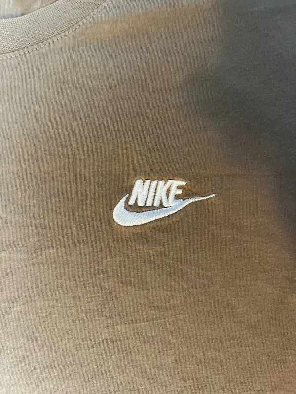 Tan brown Nike Tshirt - Image 2