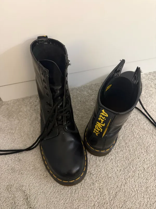 Dr. Martens Boots Black Leather Lace-Up - Image 2