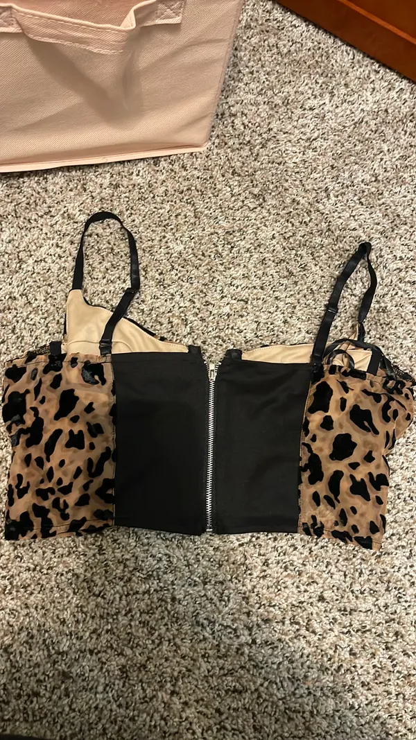 Windsor Leopard print top - Image 2