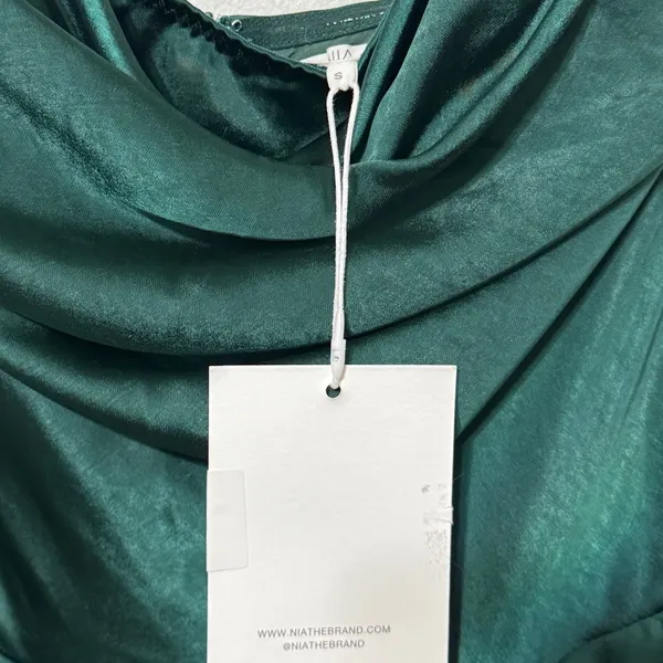 NEW NIA The Brand Tempe Dress Size Small NWT Green Mini Satin - Image 3