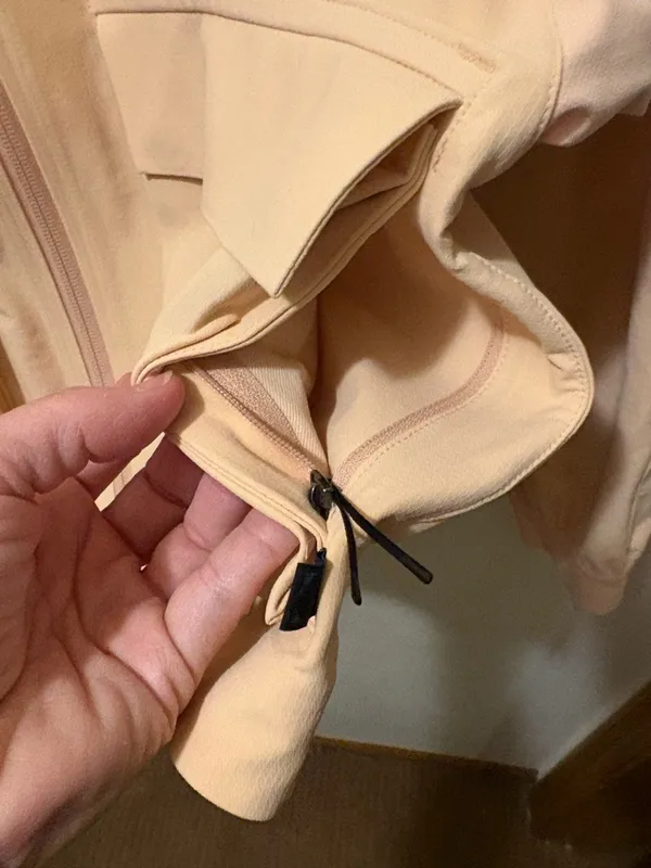Lululemon lab Kosaten jacket peach satin XS nwot - Image 10