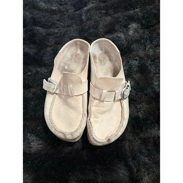Birkenstock Buckley Size 39 8.5 Tan Suede Slip-On Clogs With Buckle & Cork Sole - Image 2