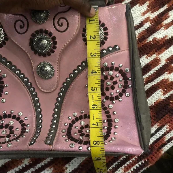 Y2K 2000s Western Coastal Cowgirl Mcbling Bimbo Goth Fairy Pink Studded Hand Shoulder Bag Purse bedazzled #whimsygoth #grunge #punk #stagecoach #festival Measurement in pics - Image 5