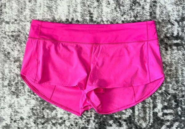 Lululemon Speed Up Low-Rise Short 2.5" - Image 3