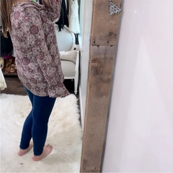 Loft floral paisley ruffle top size medium - Image 4