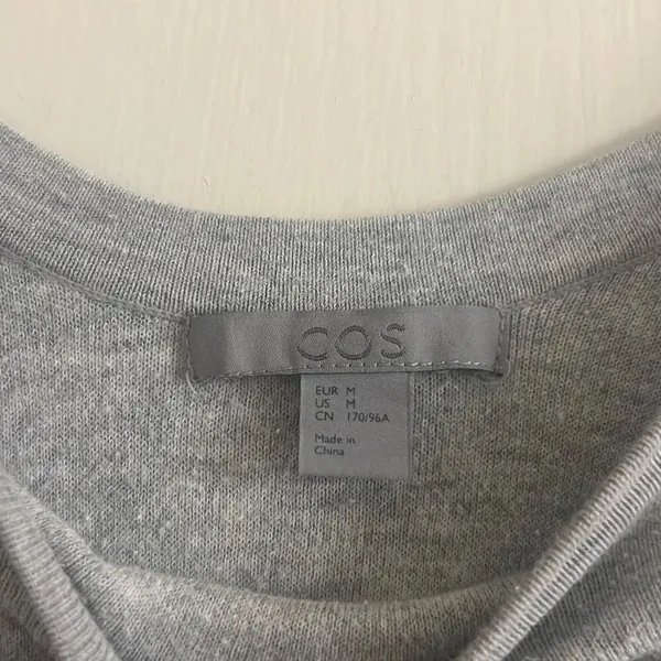 ✨COS Colorblock 3-4 Sleeves Sz Medium Tee✨ - Image 5