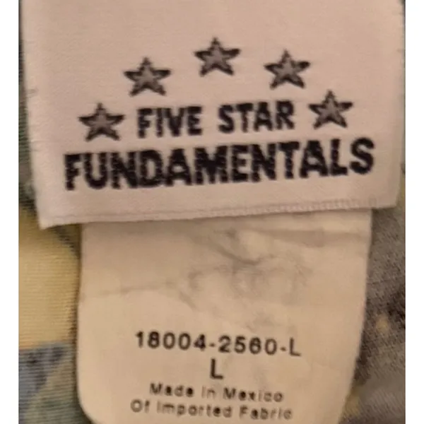 Five Star Fundamentals Women's Short Sleeve V-Neck Tropical Fish Scrubs Size L - Image 4