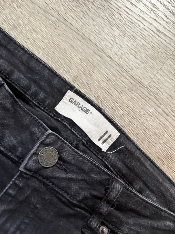 •Garage• Mid Rise Skinny Jeans - Image 4
