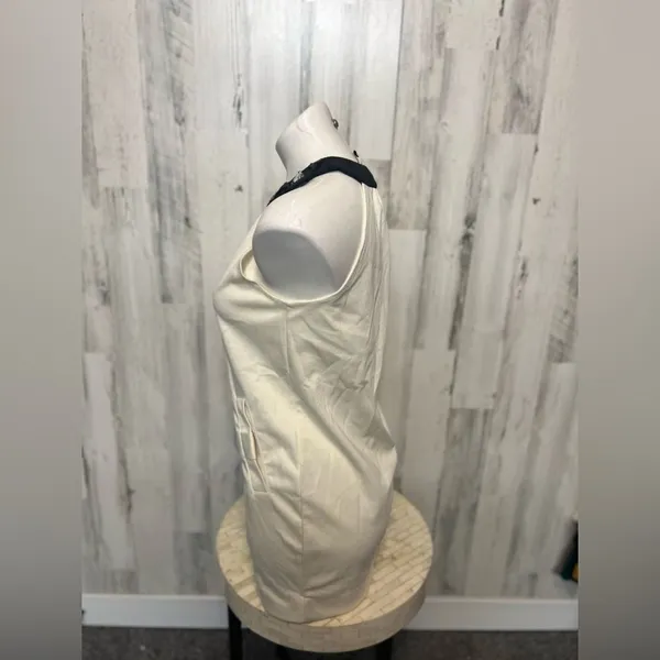 Dress White - Image 2