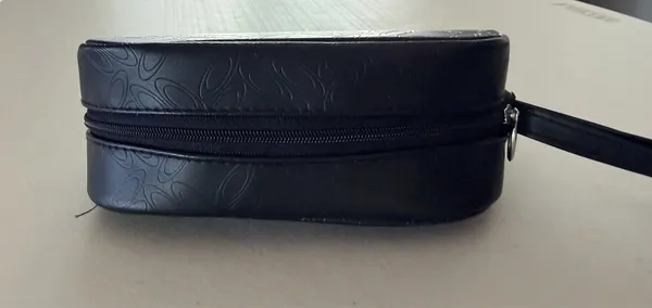 Oakley | sunglass case.  - Image 3