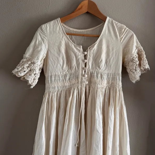 BEVERLY PAIGE‎ Vintage Ruffle Maxi Dress - Image 2