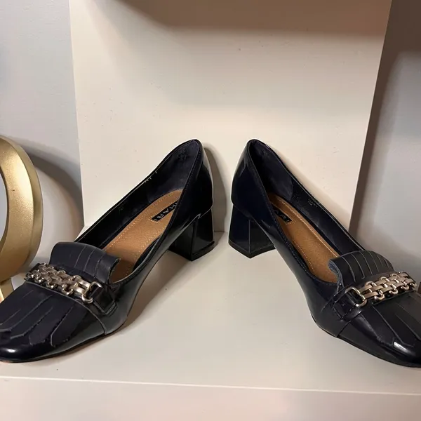 Navy Blue Patent Leather Block Heel Loafers with‎ Chain Detail & Fringe - Image 5