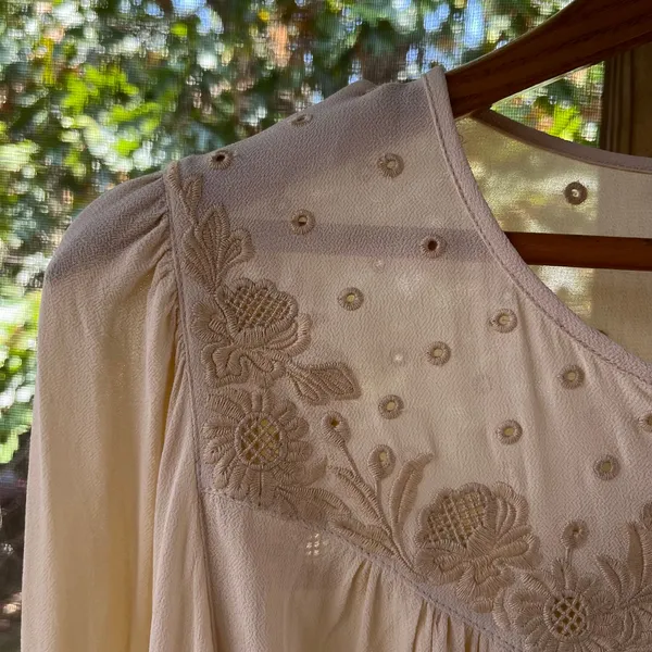 Maria Filo Women's Beige Embroidered Tonal Long Sleeve Boho Blouse Size P - Image 4