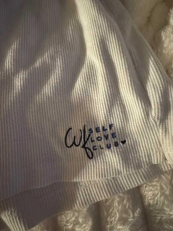 White Fox Sweat Shorts - Image 4