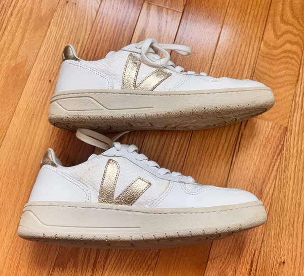 VEJA Gold Sneakers - Image 3