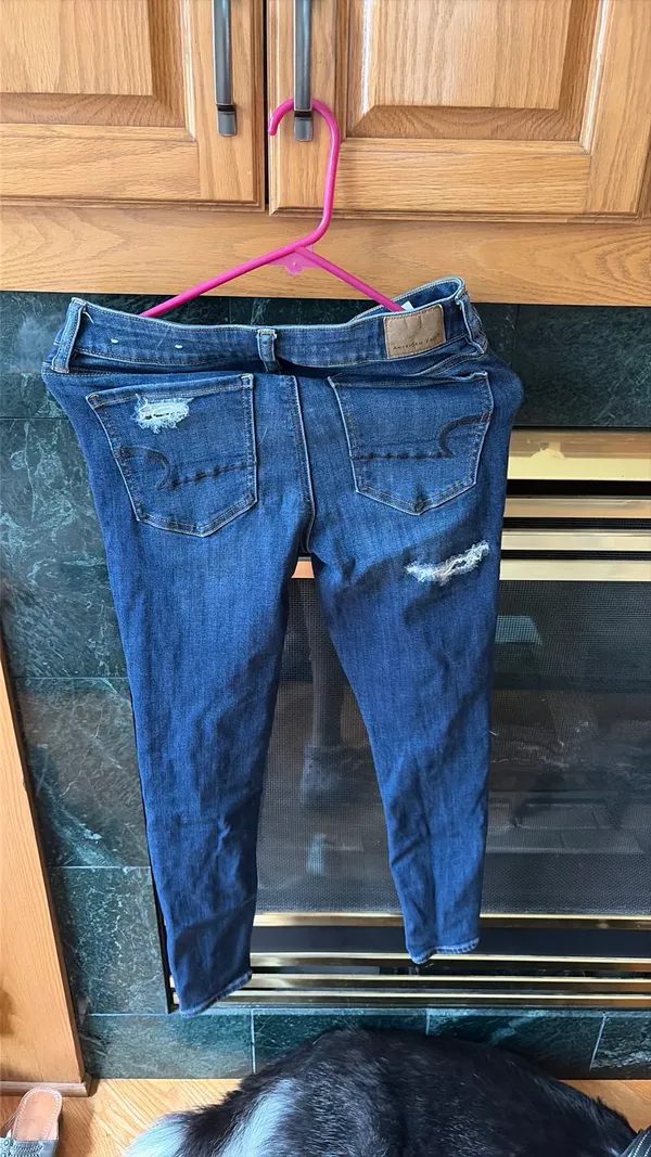 American Eagle Jeans - Image 2