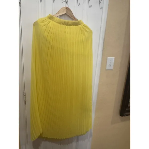 Papaya Pleated Skirt Size M Made In USA - Image 3