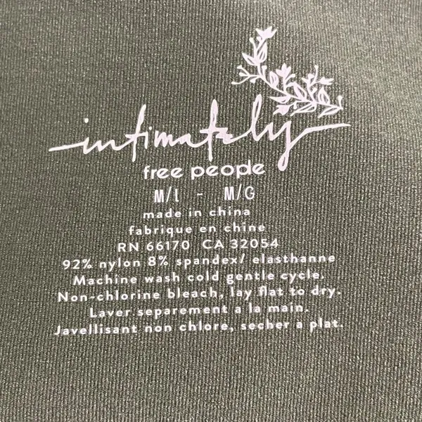 Free People Intimately Scoop Neck Crop Tank M/L Army Green Seamless NWT USA - Image 8