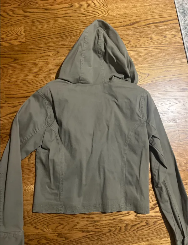 Hollister Army Green women’s Cargo Jacket - Image 4