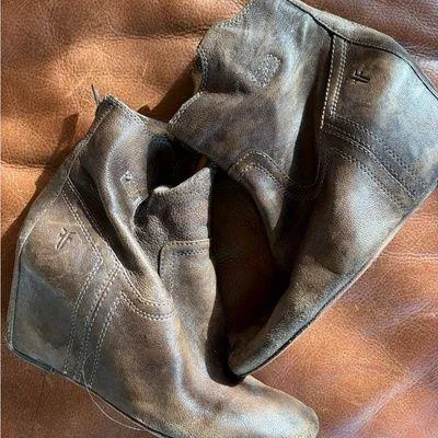 Frye Carson Wedge Bootie Women’s size 9 - Image 2