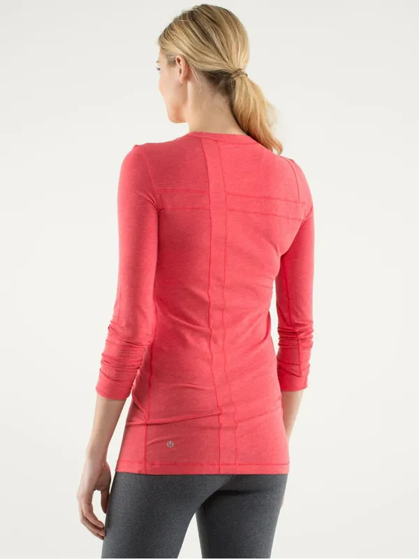 Lululemon Promenade Long Sleeve Athletic Active Top Shirt Red Asymmetric - Image 2
