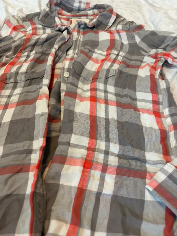 SO perfectly soft flannel button up shirt Multiple Size M - Image 2