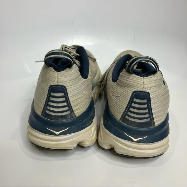Hoka‎ one one Blondi 6 sneakers size 10 light gray and blue - Image 6