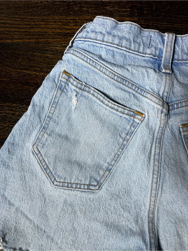 Abercrombie & Fitch Curve Love The Dad Short High Rise Jean Shorts 26/2 - Image 6