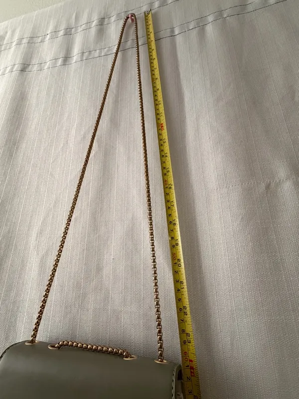 Crossbody Bag Bicolor Olive Beige Gold Chain T-Bar Closure Excellent Cond(B157) - Image 13