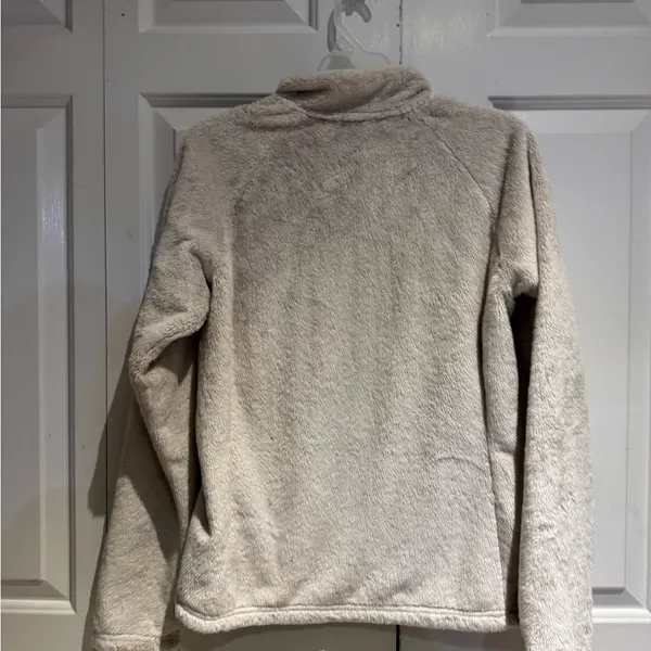 The North Face Cream Women's 1/4 Zip Hoodie - Image 2