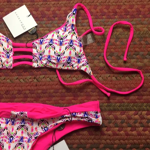 Nwt Hot Pink Geometric Bikini Set Cheeky Two Piece - Image 2