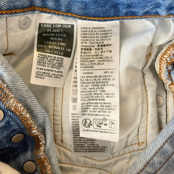 Levi's 501 Original Distressed Cut Off Denim Shorts Womens 27 Light Wash Blue - Image 8