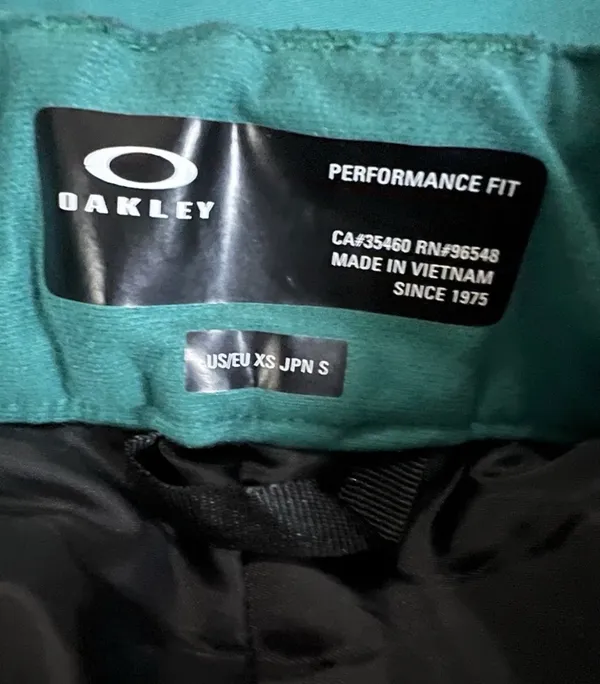 NWT Oakley Insulated Jasmine Snowboard/Ski Pants Green Lake - Image 4