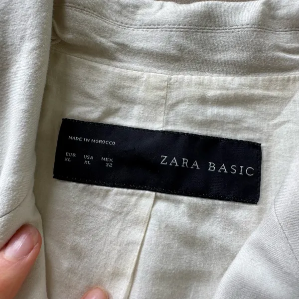 Zara Lightweight One Button Blazer - Image 4