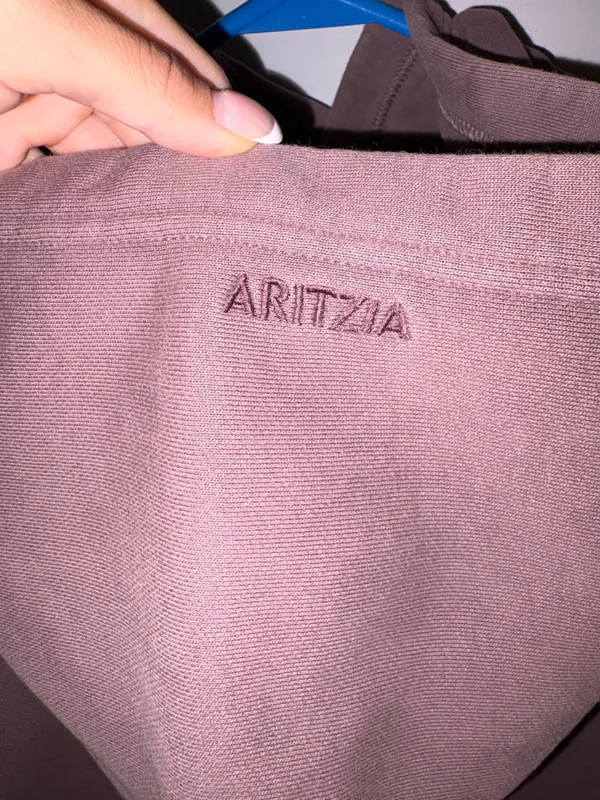 Aritzia sweatset - Image 3